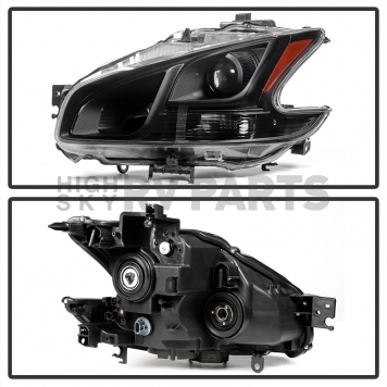 Xtune Headlight Assembly 9035494-1