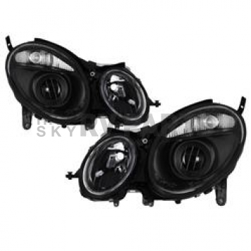 Xtune Headlight Assembly 9036668