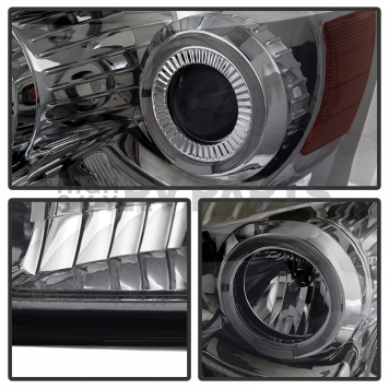 Xtune Headlight Assembly 9028342-1