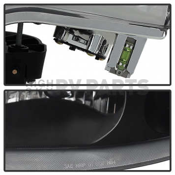 Xtune Headlight Assembly 9029714-4