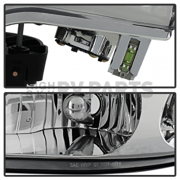 Xtune Headlight Assembly 9029721-4
