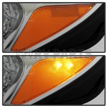 Xtune Headlight Assembly 9937040-5