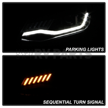 Spyder Automotive Headlight Assembly 5087379-8