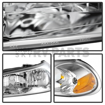 Xtune Headlight Assembly 9025396-1