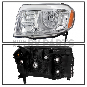 Xtune Headlight Assembly 9035388-1