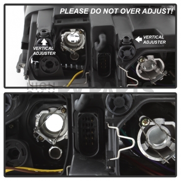Xtune Headlight Assembly 9038983-3