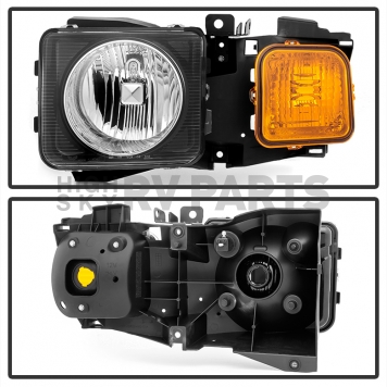 Xtune Headlight Assembly 9035401-1