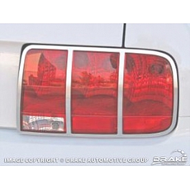 Drake Automotive Tail Light Molding - Polished Aluminum Silver - 5R3Z13489C