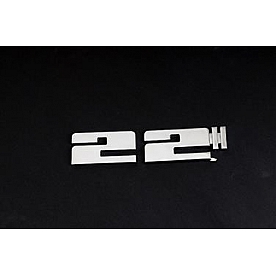 Paramount Automotive Emblem - 620103