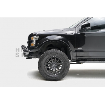 Fab Fours Bumper Premium 1-Piece Design Steel Black - FF15D32721-3