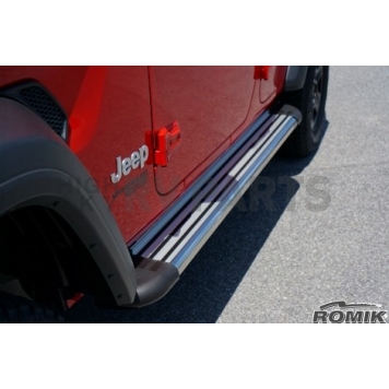 Romik USA Running Board Silver Aluminum Stationary - 21314418-1