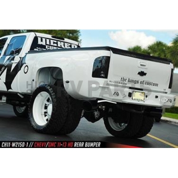 Fab Fours Bumper Premium 1-Piece Design Steel Black - CH11W21501
