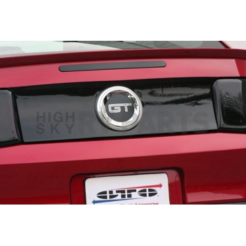 GT Styling Tail Light Center Panel Cover - Solid Smoke Composilite - GT4154-2