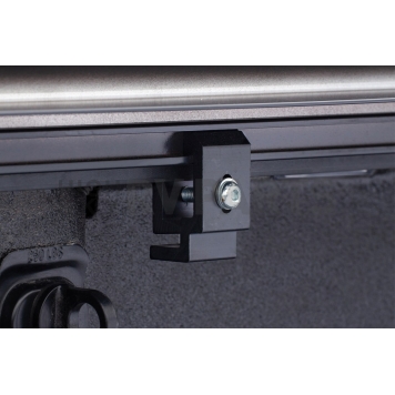 Leer Tonneau Cover Soft Roll-Up Black Vinyl - 610320-4