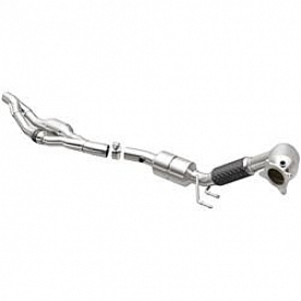 Magnaflow Direct Fit OEM Grade OBDII Catalytic Converter - 49715