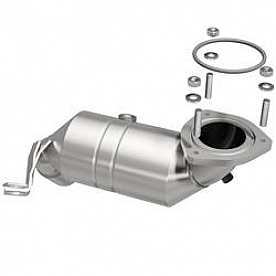 Magnaflow Direct Fit 48 State Catalytic Converter - 52015