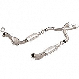 Magnaflow Catalytic Converter - 454018