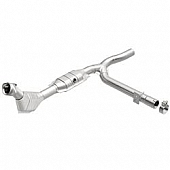 Magnaflow Direct Fit 48 State Catalytic Converter - 93395