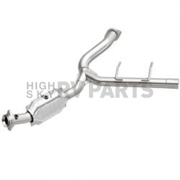 Magnaflow Direct Fit OEM Grade OBDII Catalytic Converter - 49500