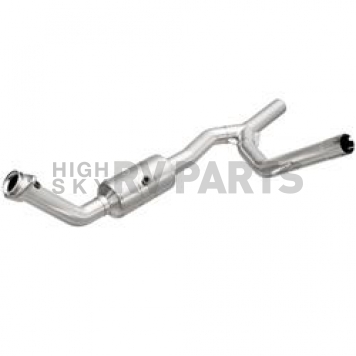 Magnaflow Direct Fit OEM Grade OBDII Catalytic Converter - 49695