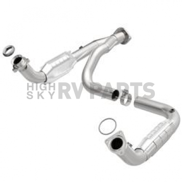 Magnaflow Direct Fit OEM Grade OBDII Catalytic Converter - 49679
