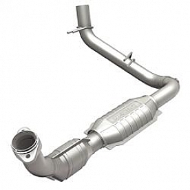 Magnaflow Direct Fit 48 State Catalytic Converter - 23718