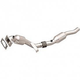 Magnaflow Direct Fit OEM Grade OBDII Catalytic Converter - 49916