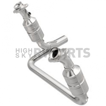 Magnaflow Direct Fit OEM Grade OBDII Catalytic Converter - 51770