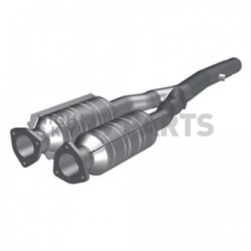 Magnaflow Direct Fit OEM Grade OBDII Catalytic Converter - 51123