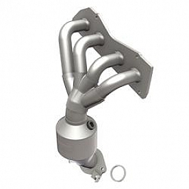 Magnaflow Direct Fit OEM Grade OBDII Catalytic Converter - 51381