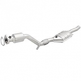 Magnaflow Direct Fit OEM Grade OBDII Catalytic Converter - 51589