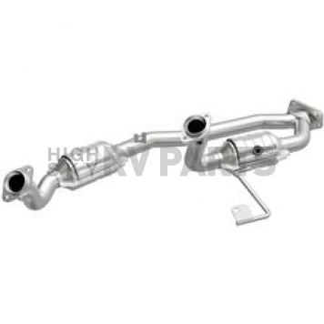 Magnaflow Direct Fit OEM Grade OBDII Catalytic Converter - 49624