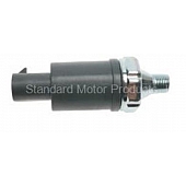 Standard Motor Eng.Management Oil Pressure Switch PS233T