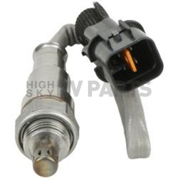 Bosch Oxygen Sensor - 13748