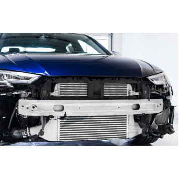 AWE Tuning Intercooler - 4510-11060-6