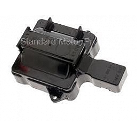 Standard Motor Eng.Management Ignition Coil Cover DR453