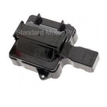 Standard Motor Eng.Management Ignition Coil Cover DR453