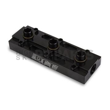 Quick Fuel Technology Fuel Pressure Regulator Manifold - 30-3QFT