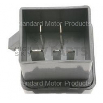 Standard Motor Eng.Management Fuel Pump Relay - RY46T-2