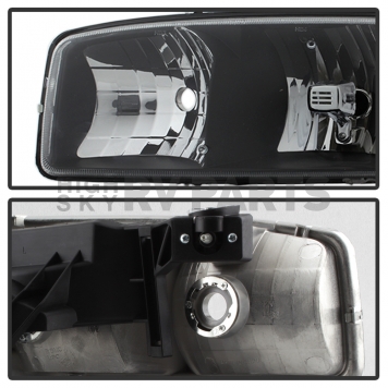 Xtune Headlight Assembly Set Of 2 - 9037474-2