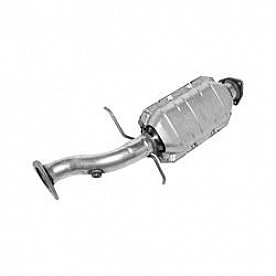 Walker Exhaust EPA Ultra Direct Fit Catalytic Converter - 15827