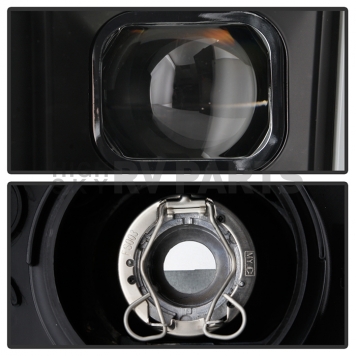 Spyder Automotive Headlight Assembly Set Of 2 - 5087454-3