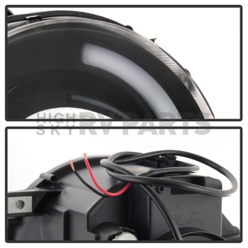 Xtune Headlight Assembly Set Of 2 - 9039720-3