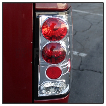 Spyder Automotive Tail Light Assembly Set Of 2 - 5007032-6