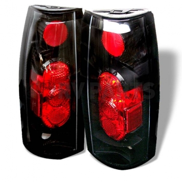Spyder Automotive Tail Light Assembly Set Of 2 - 5001320