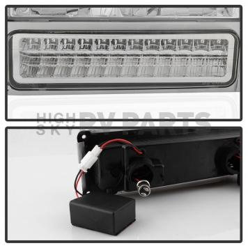 Xtune Headlight Assembly Set Of 2 - 5069559-3