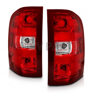 ANZO USA Tail Light Assembly Set Of 2 - 311303