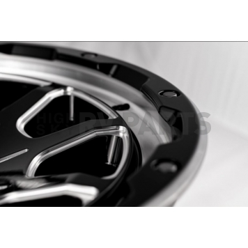 Grid Wheel GD15 - 17 x 9 Black With Natural Accents - GD1517090620M1578-4