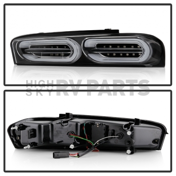 Spyder Automotive Tail Light Assembly LED Set Of 2 - 5087232-1
