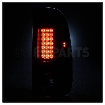 Spyder Automotive Tail Light Assembly LED Set Of 2 - 5003898-1